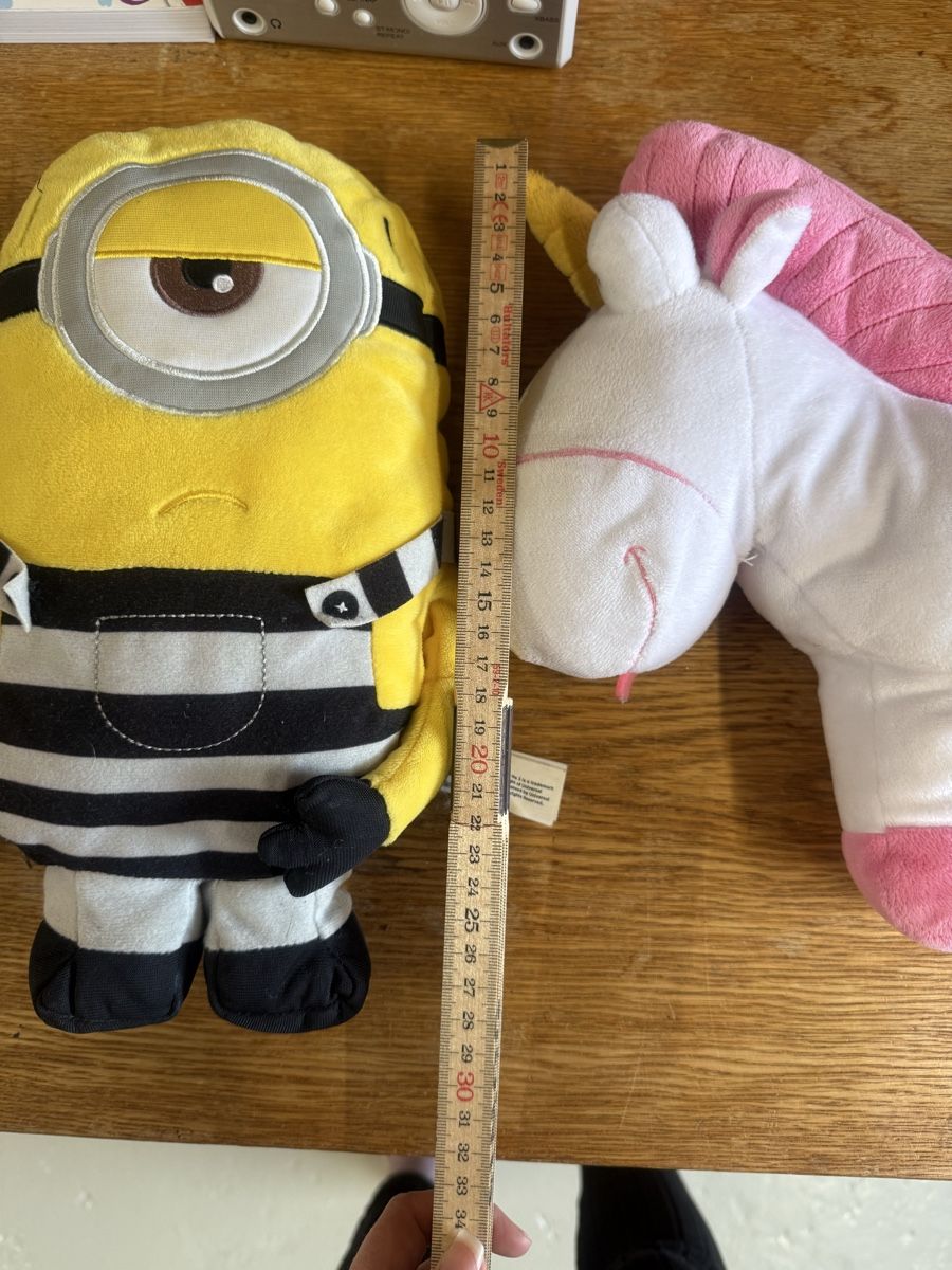 Spielzeuge: Minion & Einhorn set 2 küscheltiere – Gebraucht aus Klingnau von Nirvana 1