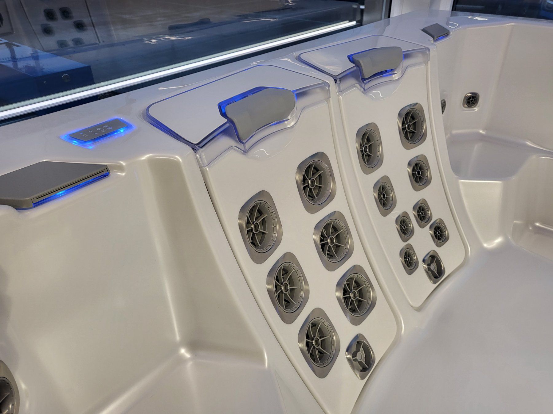 Whirlpool: Bullfrog Whirlpool - M-Series M6 – Nuovo (secondo la descrizione) da Oberkirch LU venduto da haustechnikbazar 1