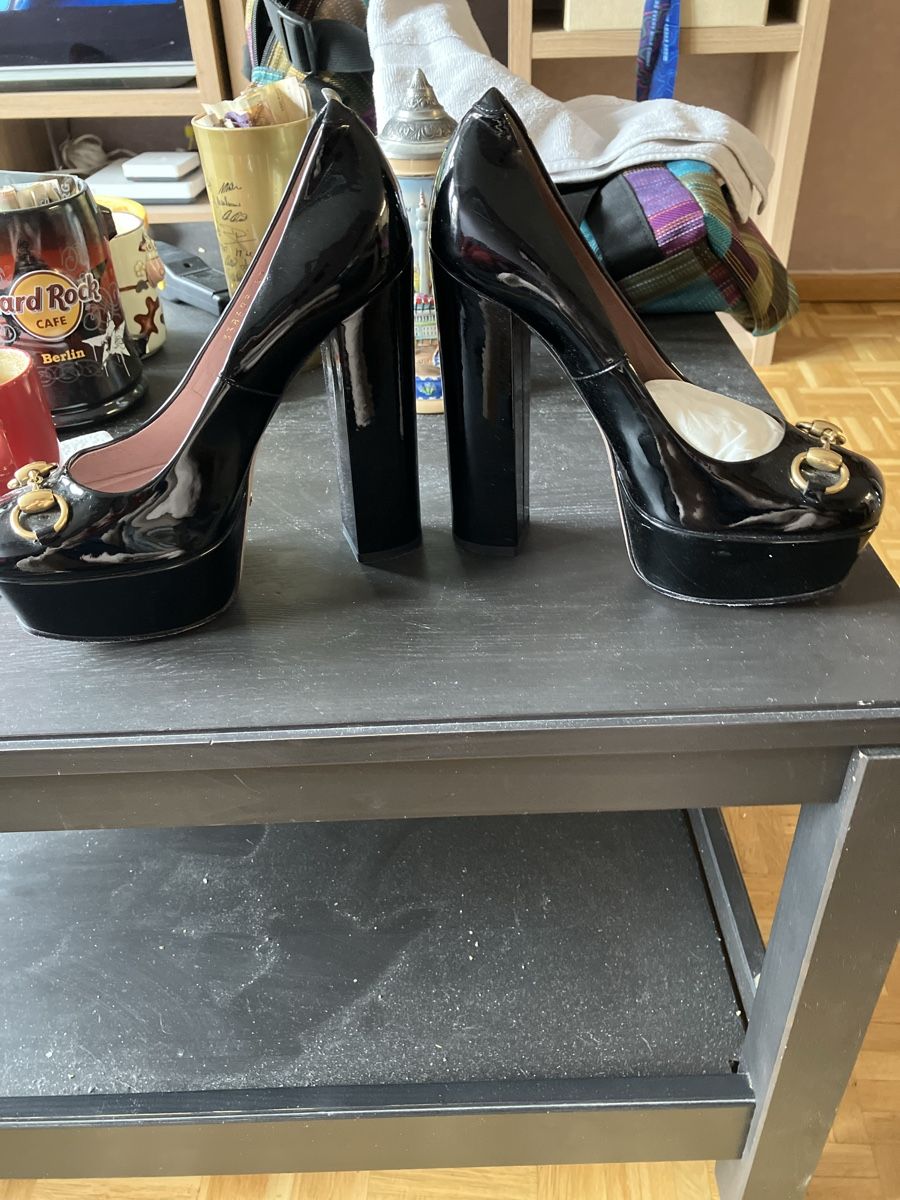 Gucci Damenschuhe: Gucci Patent leather heels – Gebraucht aus Basel von DanF85 1