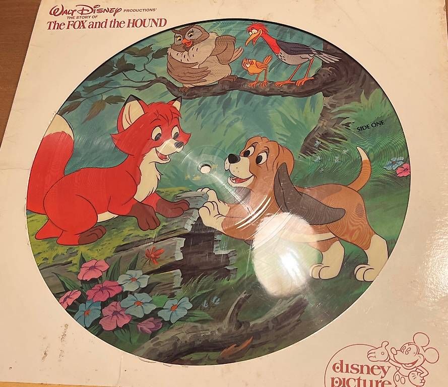 Dischi in vinile: Walt Disney vinile - Red e Toby  – Usato da Bellinzona venduto da EneaPedrini