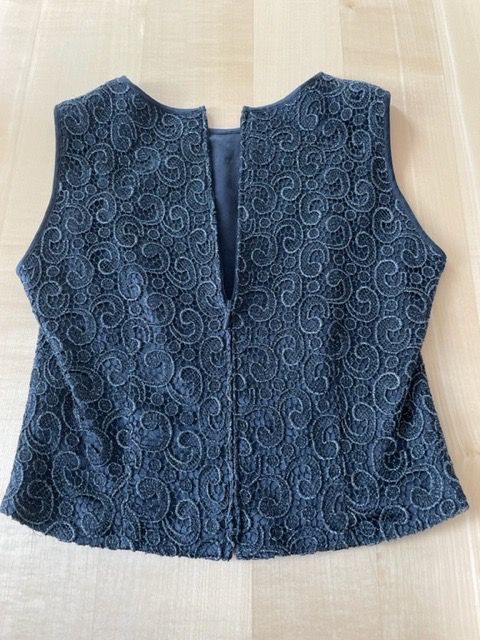 Joop Top: Abend-Top von Joop mit Paisley Spitzen Gr. 36 – Usato da Zürich venduto da Carmen06 1