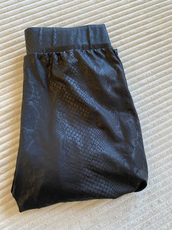 Only Leggings Schlangenleder Schwarz Hosen Pants Gr. XS