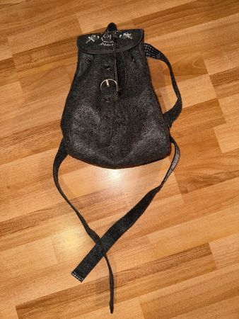 Kleiner Rucksack grau
