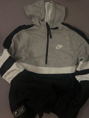 Nike Kapuzenpullover Gr. XL (158-170 cm) Grau/Schwarz