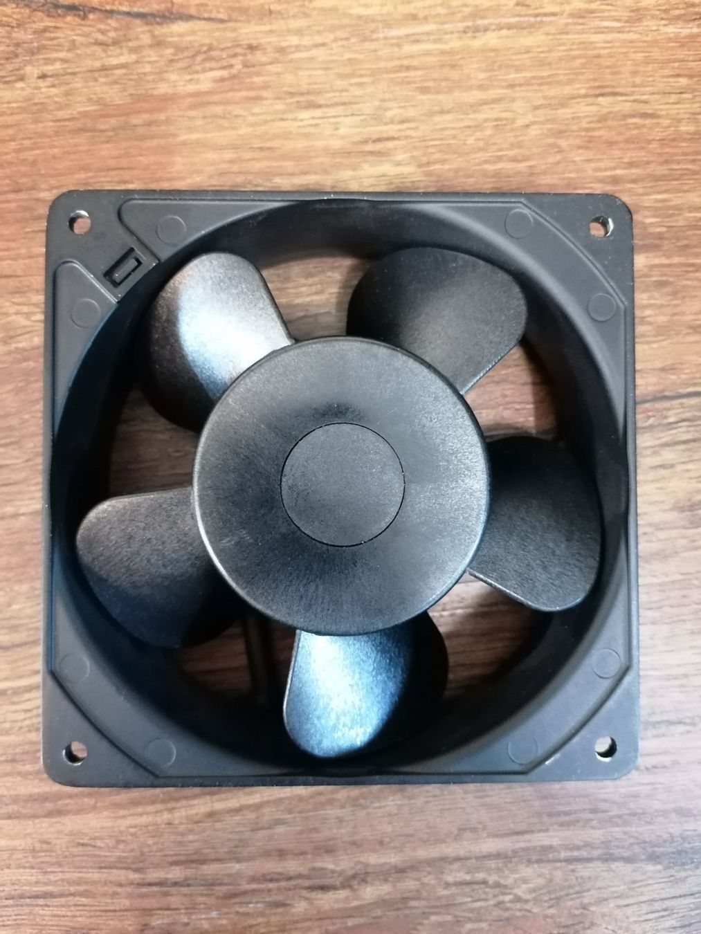 Ventilatori: Axiallüfter , Ventilatoren, Fan 2 STK. – Usato da Niedergösgen venduto da piccorx5 3