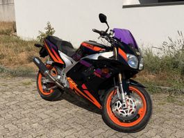 Yamaha FZR1000 Exup
