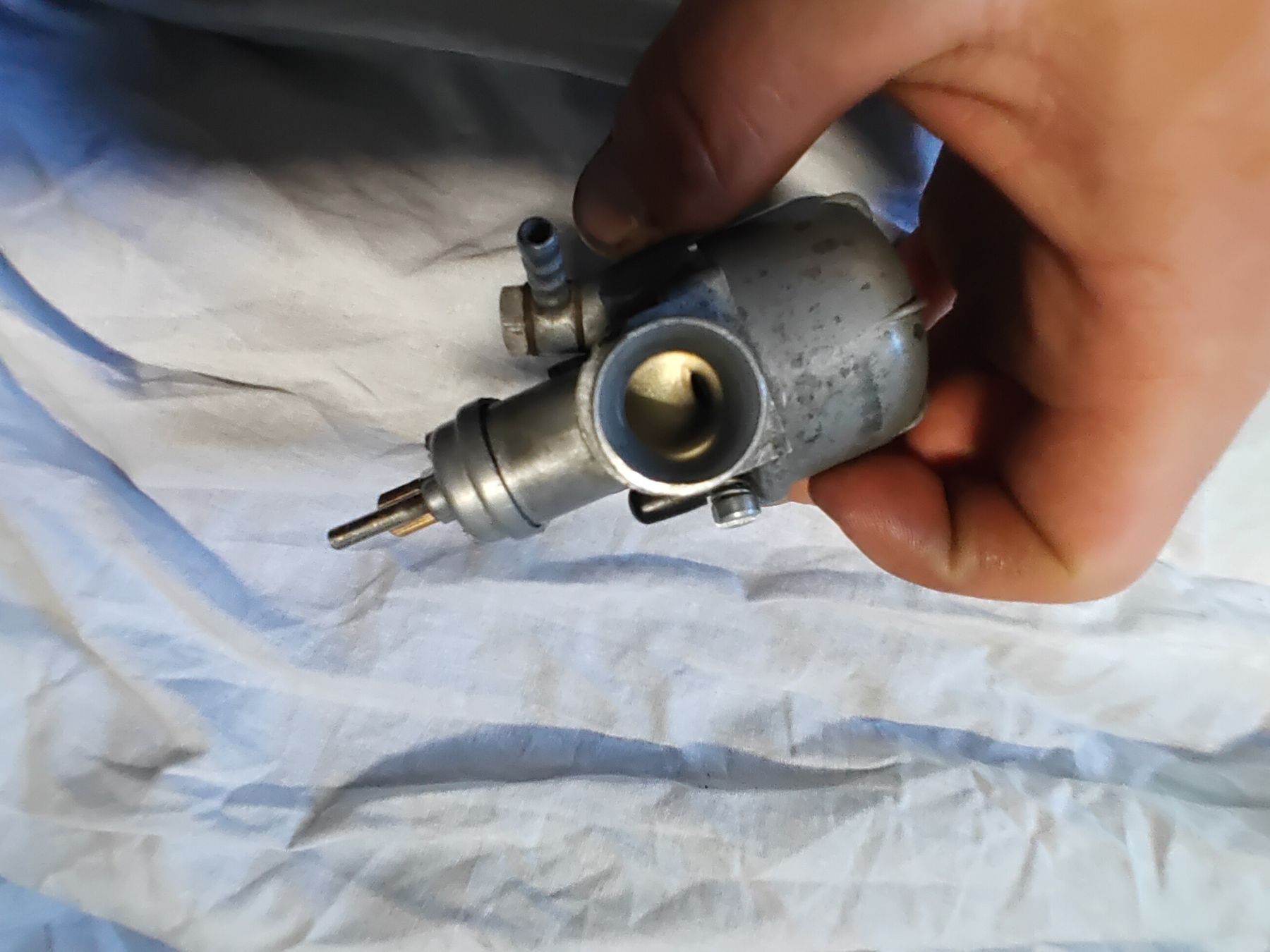 Puch Pièces pour mobylette: Ansazgstutzen\Vergaser 12mm Original E50 Puch Maxi – D'occasion à Eschenbach SG par familie.klaus 1