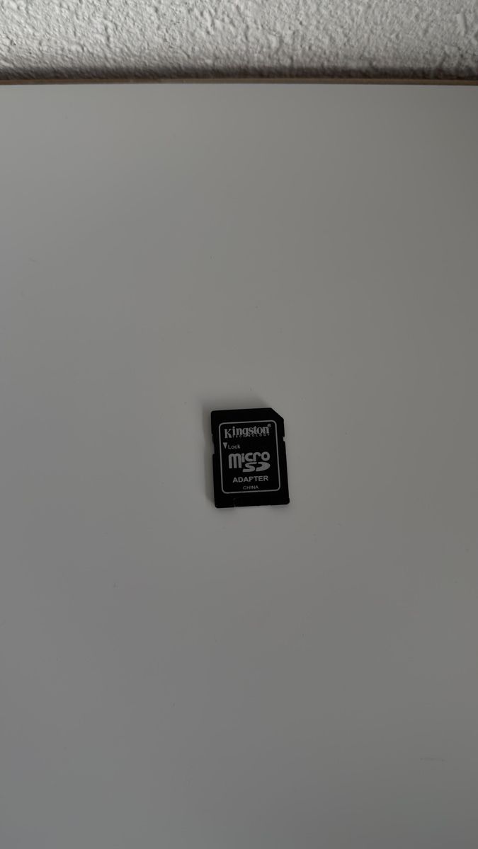 Lecteurs de cartes: Micro SD Adaptateur – Neuf (Voir description) à Vevey par diogodasilva_