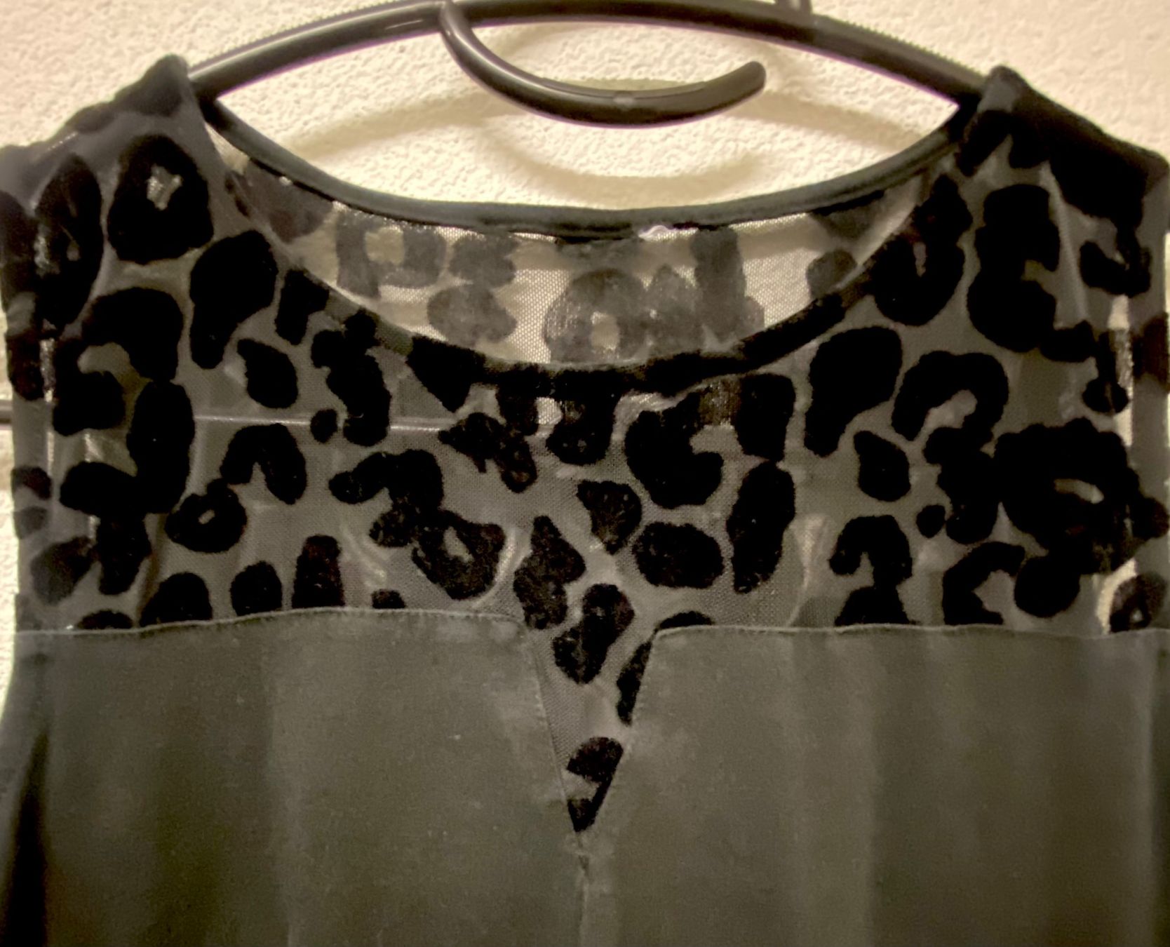 Vestiti: Longtop/Etuikleid, S mit Transparenter Schulter – Usato da Lyss venduto da Sibella56 1