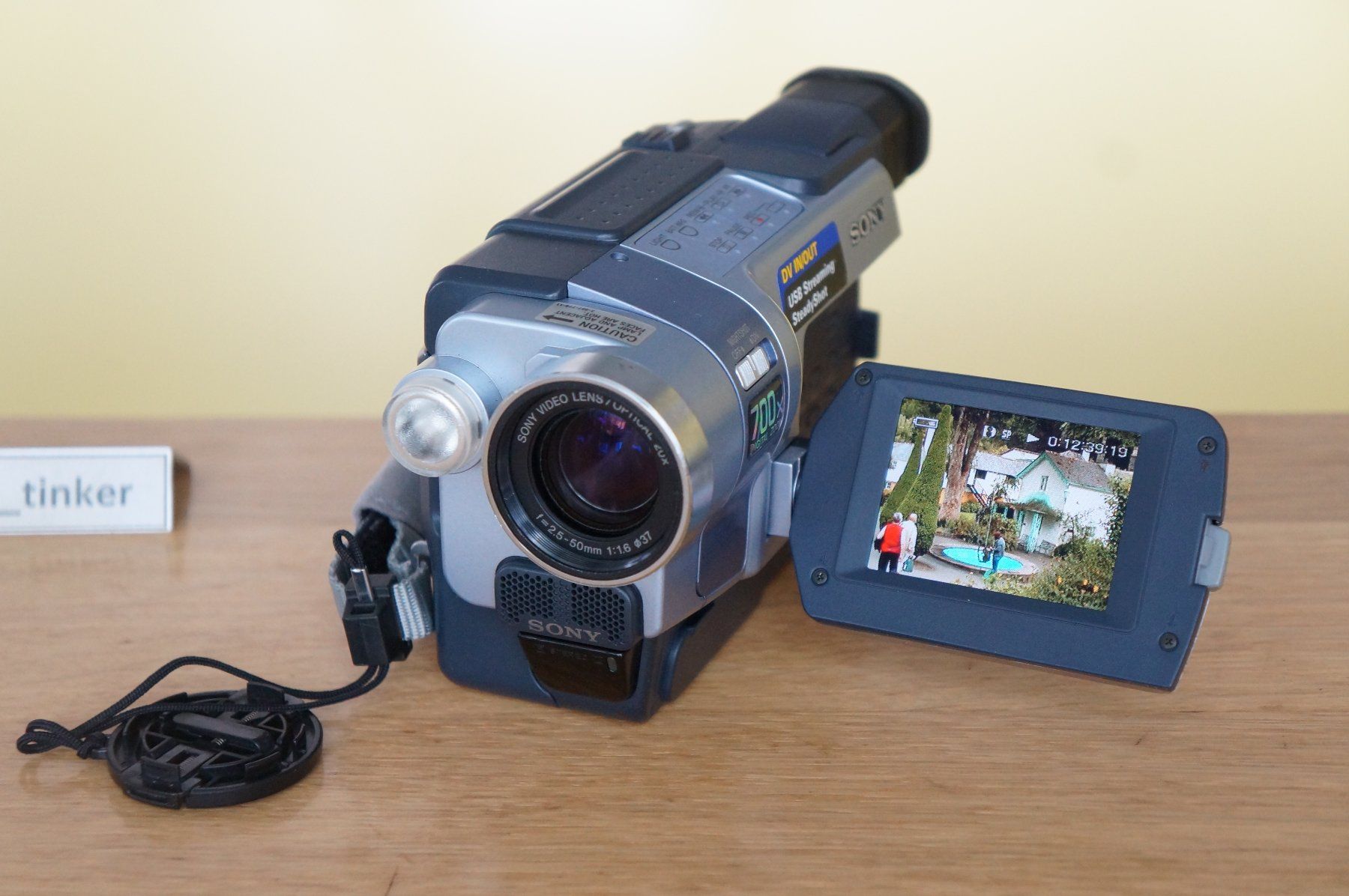 Sony Videocamere: Sony TRV250E ... Digital8 Camcorder ... funktioniert – Usato da St.Gallen venduto da My_tinker 1