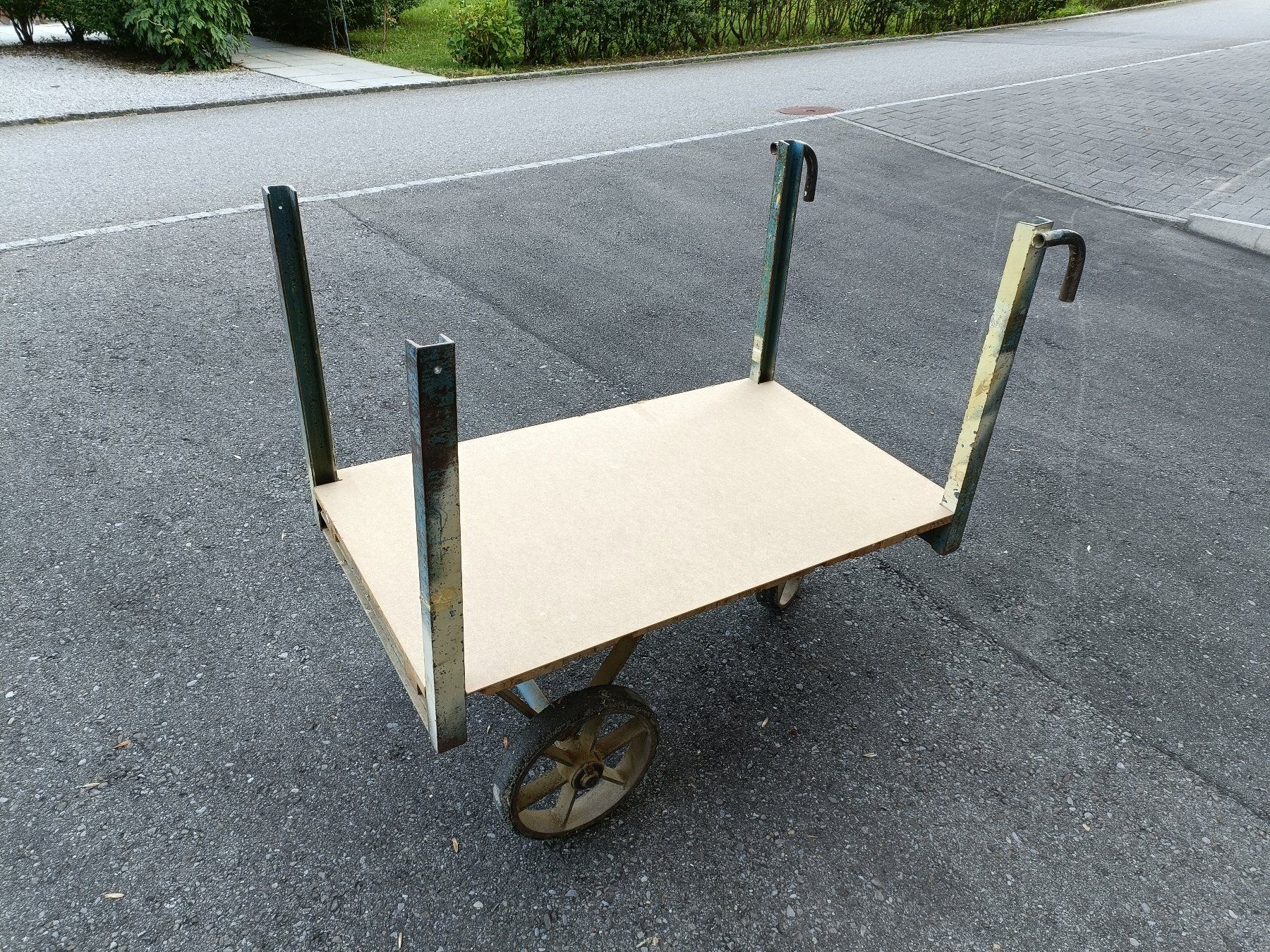 Tutti gli attrezzi: Materialwagen – Usato da Kerns venduto da Frewa 2