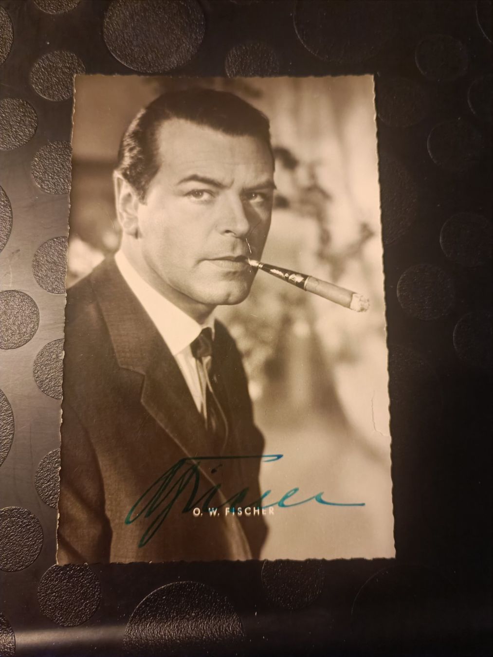 Autografi: O. W. Fischer - 2004 verstorben - handsigniert – Usato da Menziken venduto da Artographs