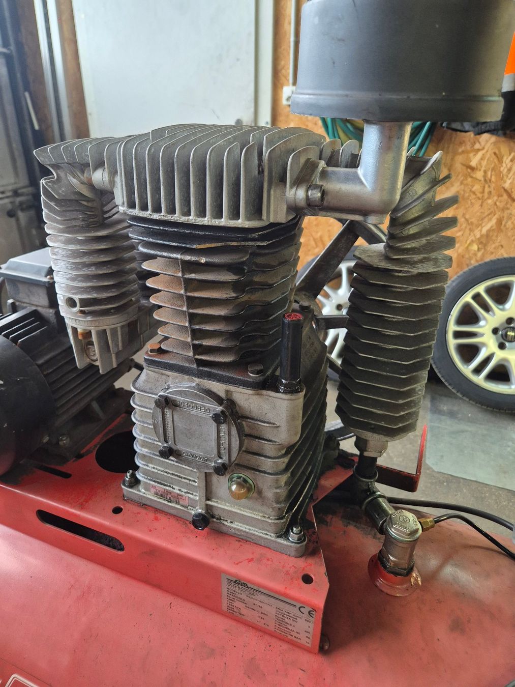 Compressori: Grosser Kompressor – Difettoso da Gossau SG venduto da Aeromax 5