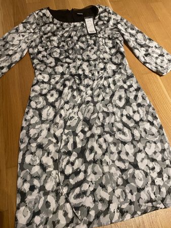 NEUE Elegante Kleid More&More Neu mit Etikett