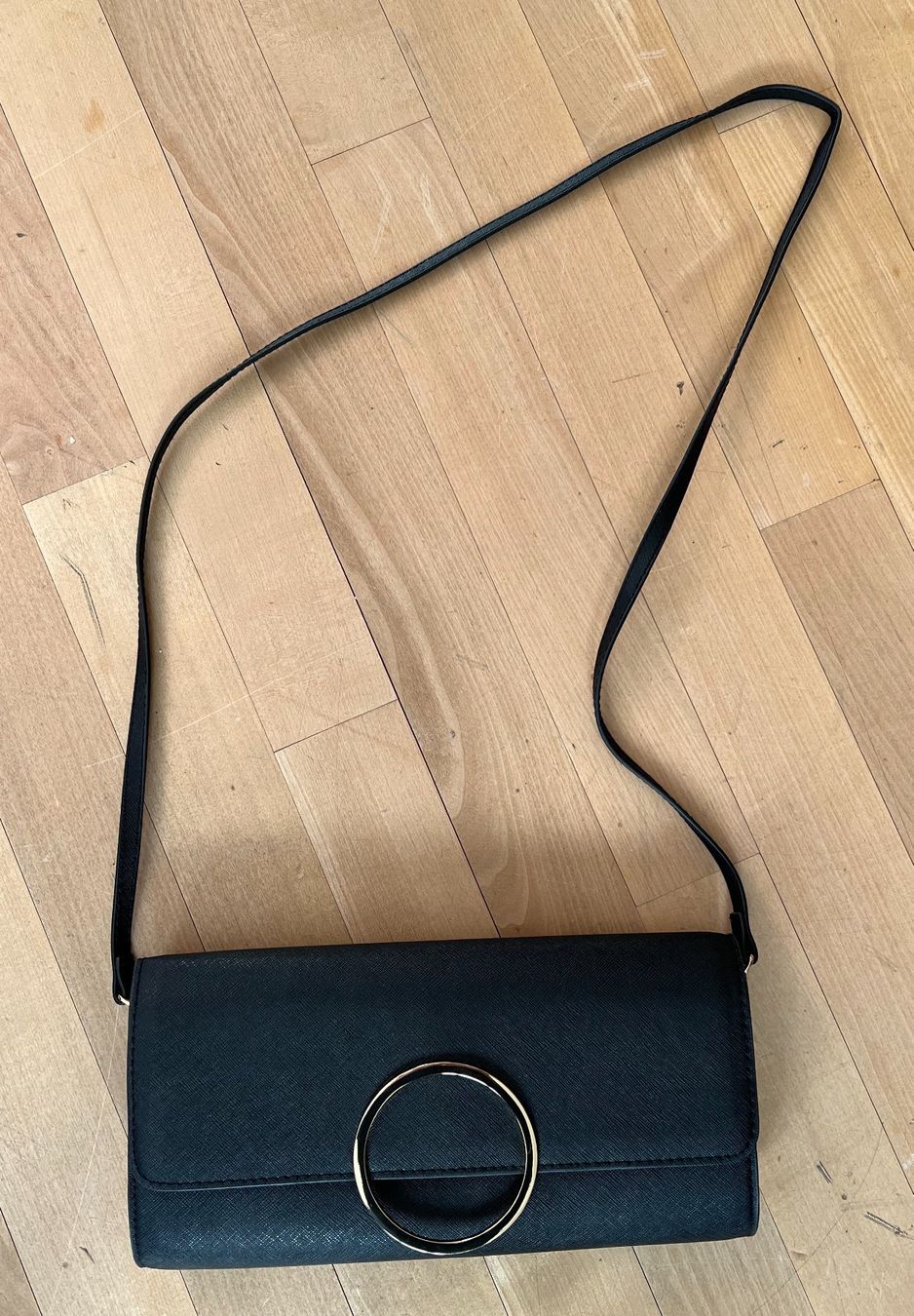 H&M Borse da donna: Tasche Clutch H&M – Usato da Ramlinsburg venduto da Ruebli.X.Beet