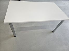 Tisch 900 x 1500 mm