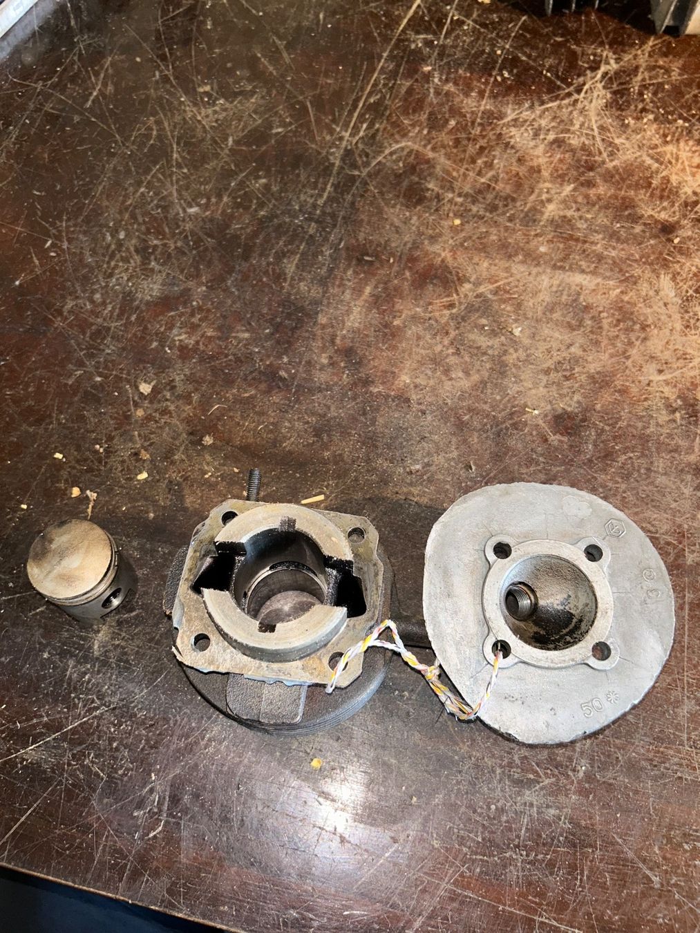 Vespa Tutti pezzi di ricambio per scooter: Vespa Roller Zylinderkit – Usato da Fahrni b. Thun venduto da berger_tuning34 6