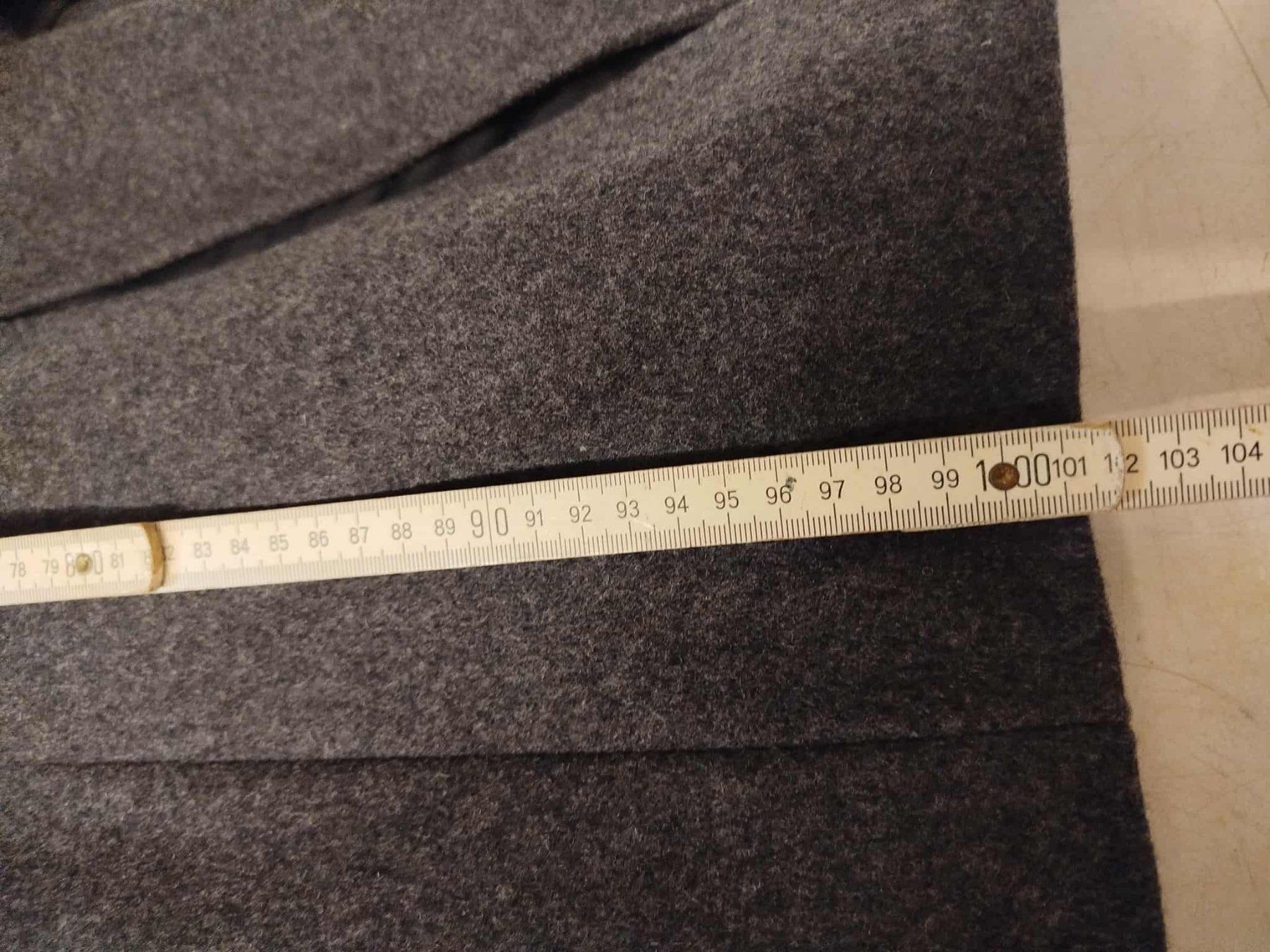 Cappotti: Manteau Agnès B. – Usato da La Chaux-de-Fonds venduto da Emmaus2300CDF 8