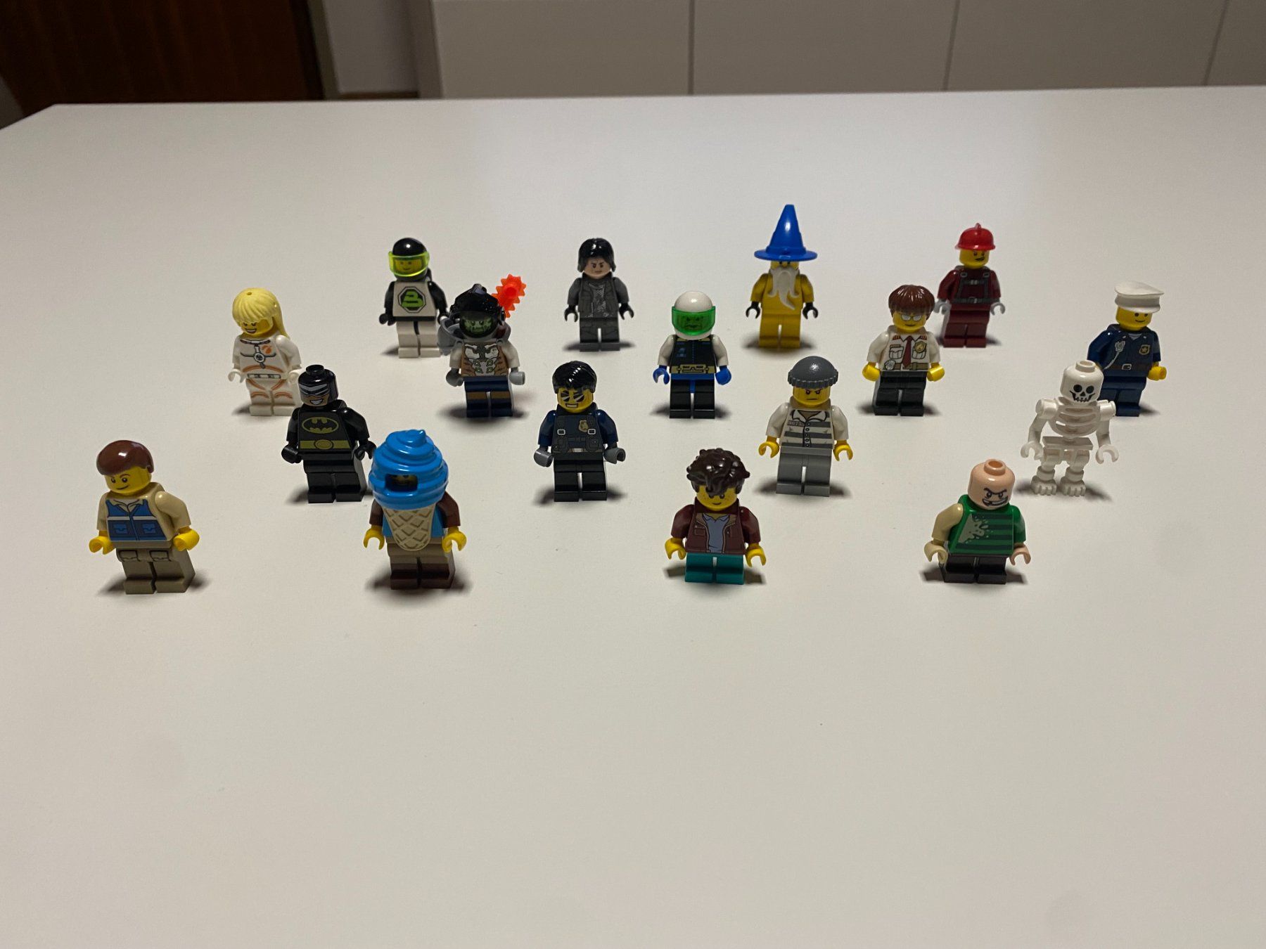 Lego Giocattoli: LEGO - 17 - VERSCHIEDENE - FIGUREN – Usato da Gelterkinden venduto da ajdt4