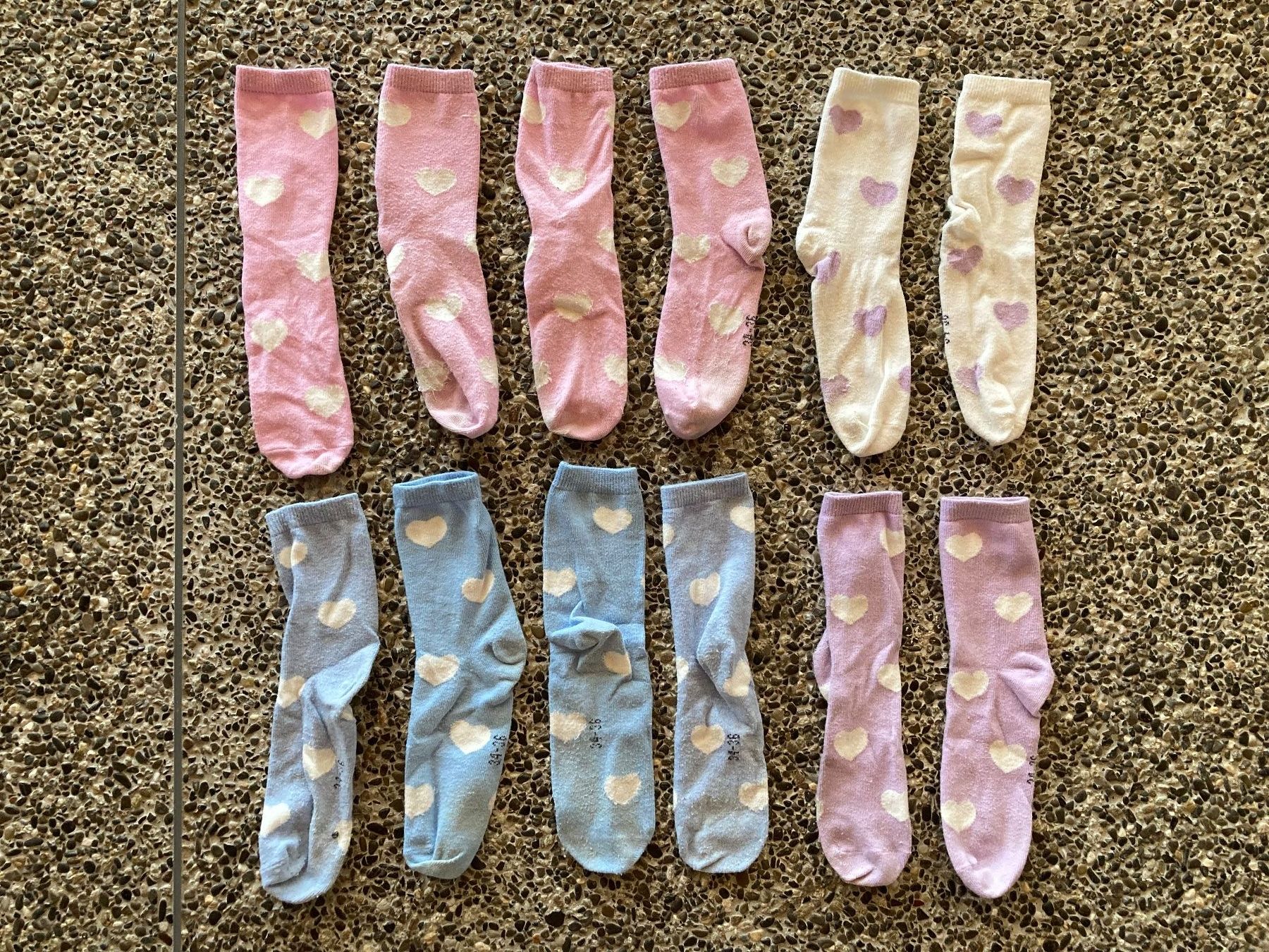C&A Chaussettes enfants: Socken Herz, Gr. 34-36 – D'occasion à Aetingen par Nadinsky