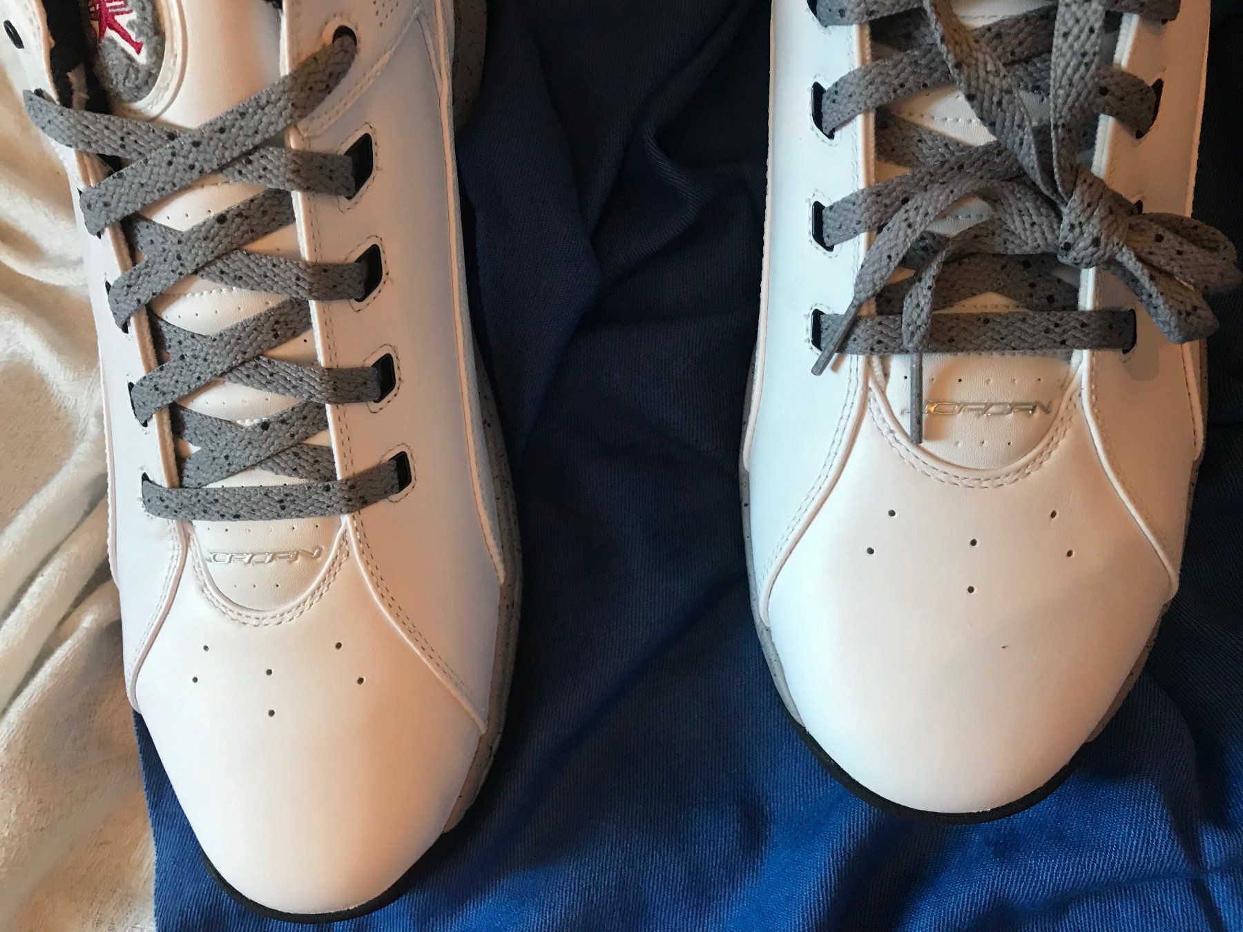 Jordan Scarpe da uomo: Chaussures JORDAN OL'SCHOOL – Nuovo e nell'imballaggio originale da Commugny venduto da MCapital 4