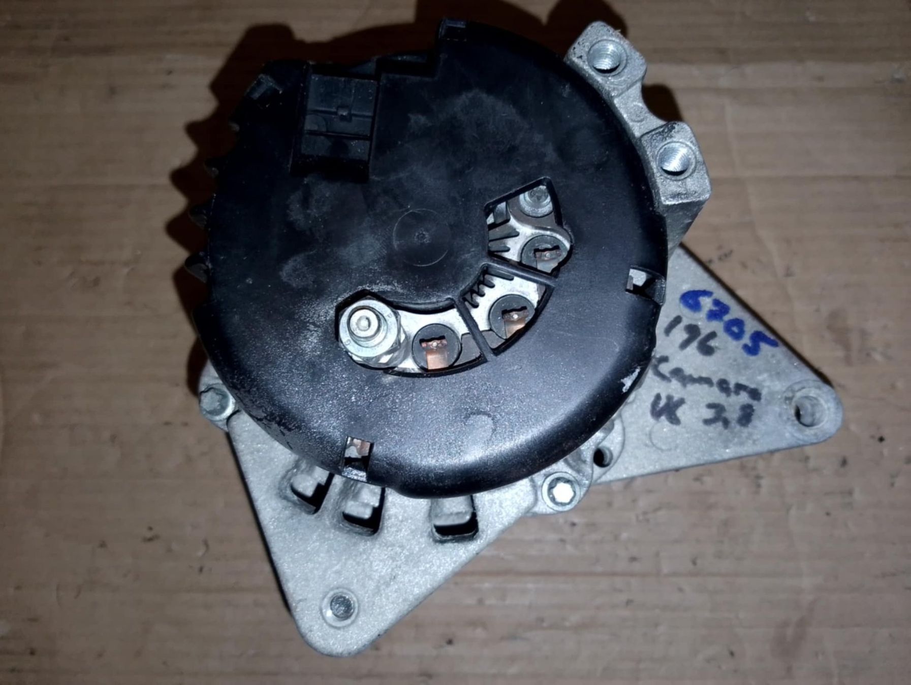 GM Tutti pezzi di ricambio auto: Alternator  Camaro Firebird – Usato da Niedergösgen venduto da usc_tt5r 3