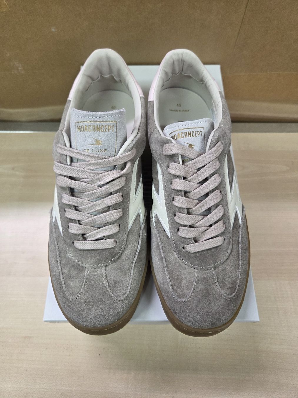 Damenschuhe: MOACONCEPT CL006CO1 taglia 40 – Neu und originalverpackt aus Maroggia von MarDoni 1