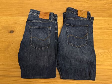 2 Paar Jack & Jones Comfort/ Mike Gr. 33/32 Jeans