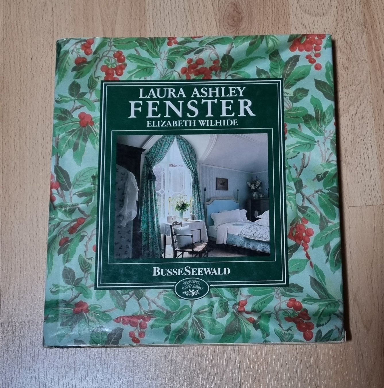 Libri: Buch Laura Ashley: Fenster. Elizabeth Wilhide – Usato da Effretikon venduto da lenalisa63