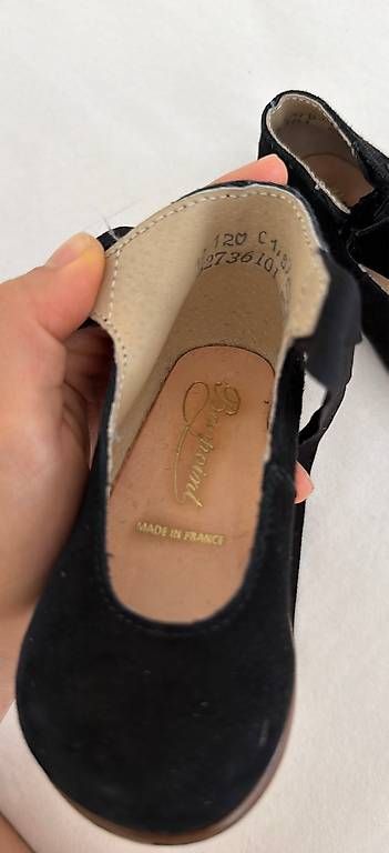 Scarpe per ragazze: Bonpoint Mädchen Schuhe 19 – Usato da Roggwil venduto da est_r5x7 2