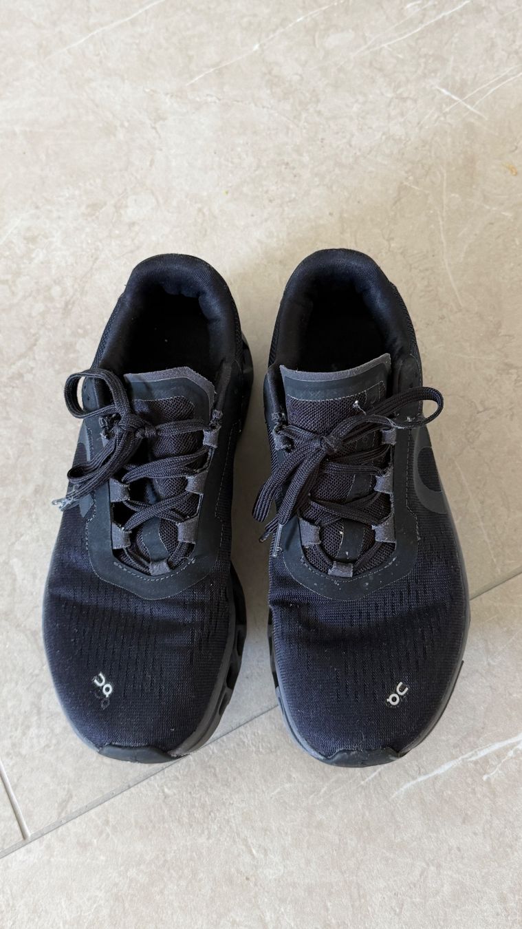 On Scarpe da donna: On cloudmonster – Nuovo (secondo la descrizione) da Oberhasli venduto da san_w6qf 1