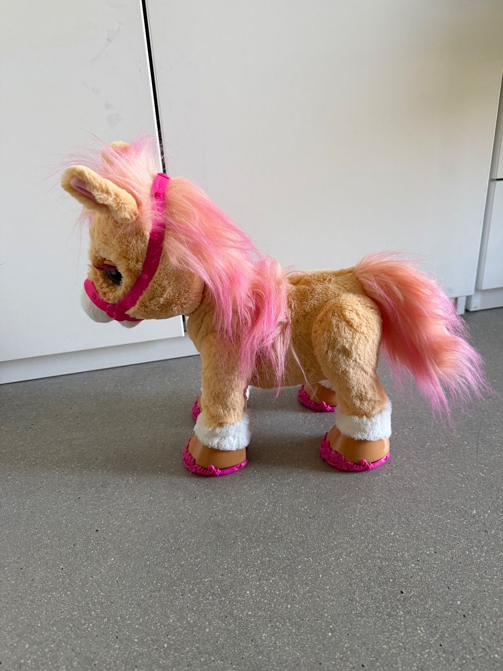 FurReal Giocattoli: FurReal Pony interaktiv – Usato da Bern venduto da Werahiko 3