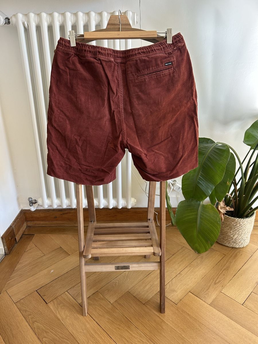 Pantaloni: Short Brixton velours rouille taille L – Usato da Bulle venduto da Botor_1666 1