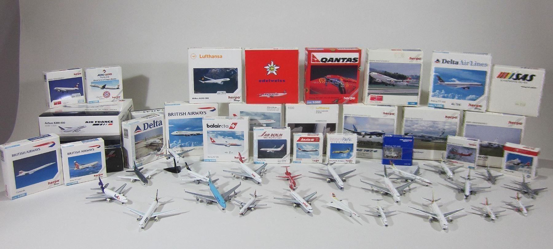 Herpa Kit di modellismo & Modellini statici: Herpa Flugzeugmodelle 1/500 – Usato da Bäretswil venduto da robsonantik