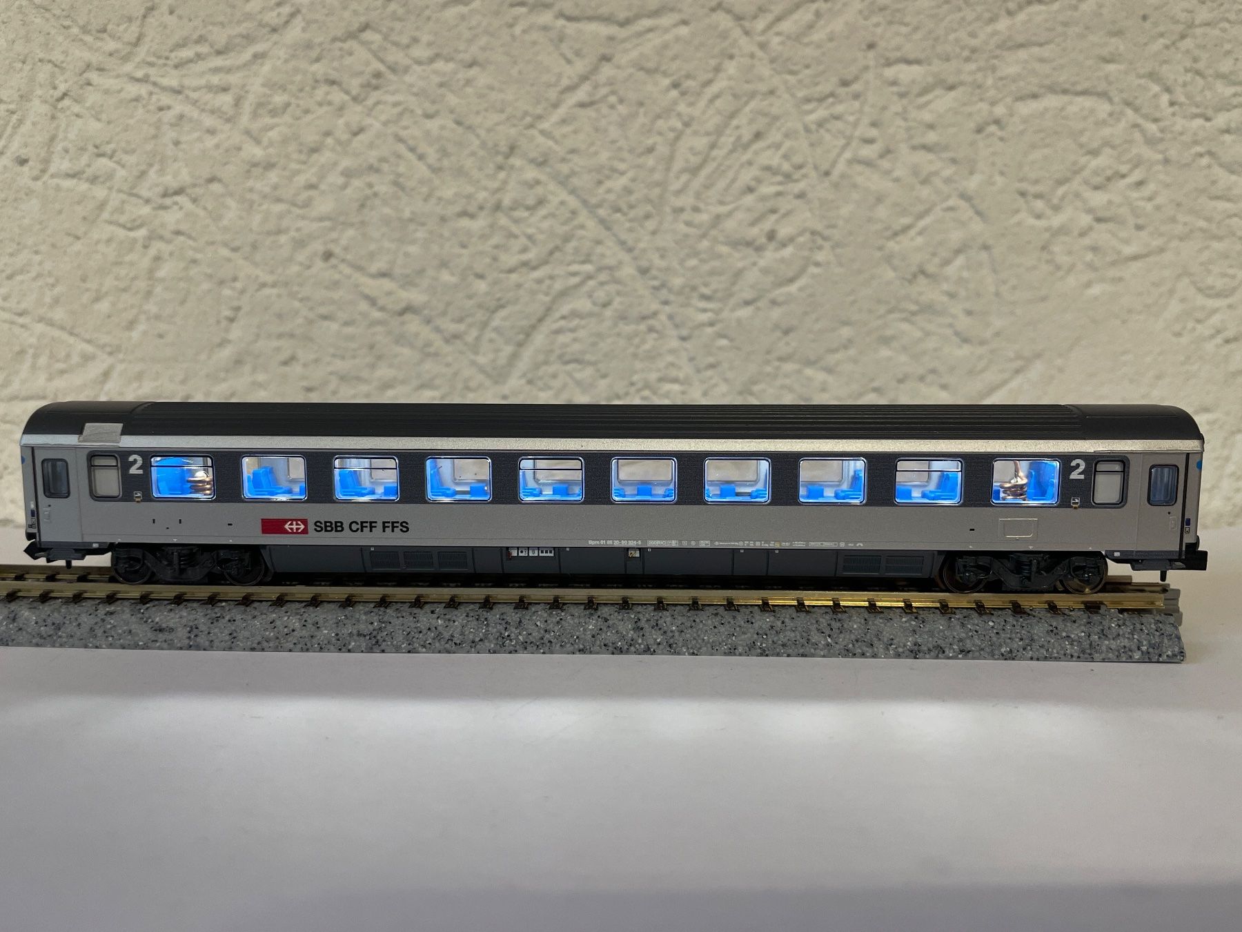 Trix Modellini di ferrovie: Minitrix 15653 SBB EC 2.Klasse mit LED Innenbeleuchtung – Nuovo (secondo la descrizione) da Wilderswil venduto da Modellbahn-Shop-Moll 1