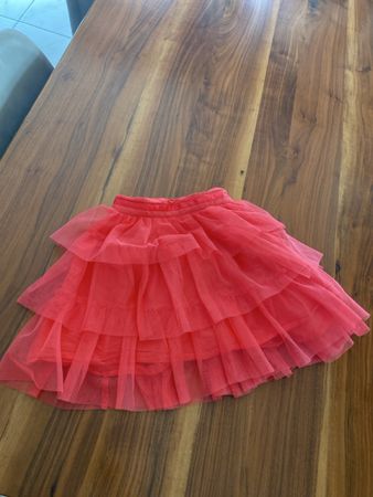 Rock pink Grösse 4-jährig 102 cm