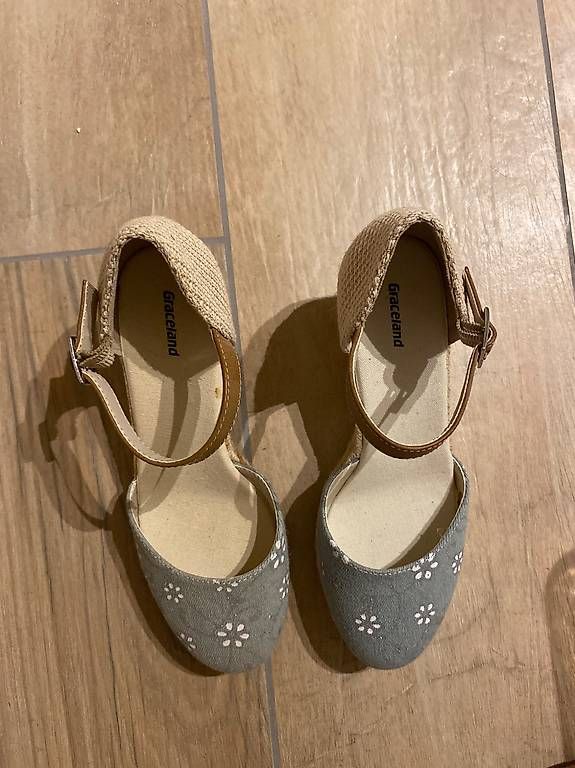 Graceland Damenschuhe: hellblaue Riemchenpumps Gr. 38 – Gebraucht aus Hausen AG von corinne_g 3