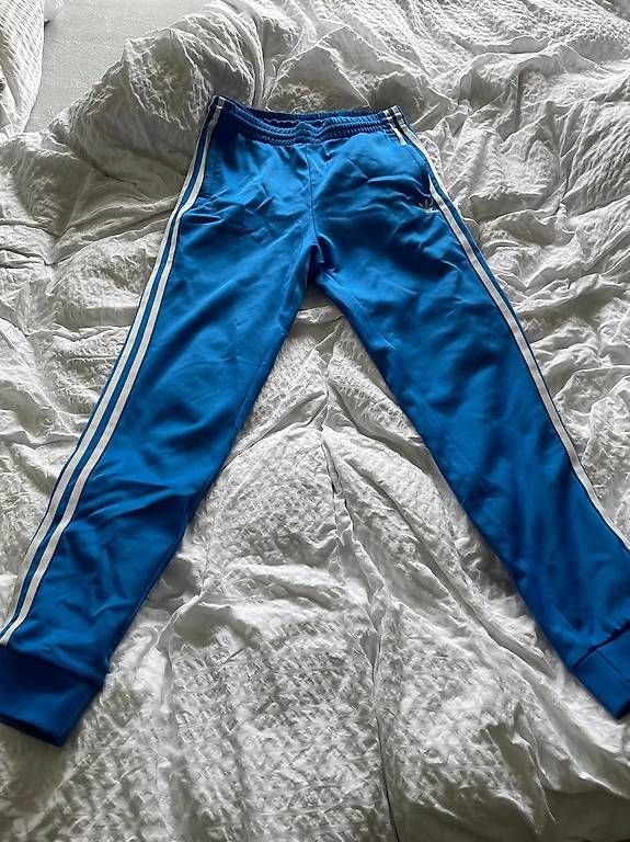 Pantaloni: Sporthose / Trainerhose Adidas – Usato da Lenzerheide/Lai venduto da didi_84