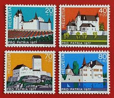 PRO PATRIA SATZ 174 - 177 SCHLÖSSER 1977** POSTFRISCH