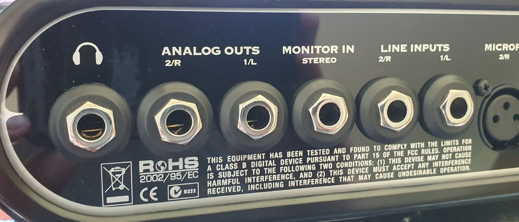 Line 6 Attrezzatura per studi di registrazione: Line 6 POD Studio KB37 - Das ultimative Musik-Interface! – Nuovo (secondo la descrizione) da Killwangen venduto da versus77 8