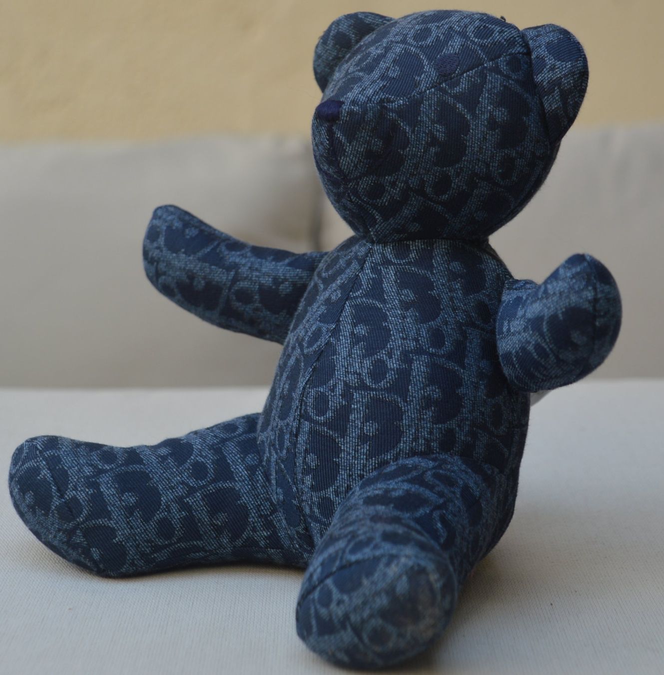 Giocattoli: Teddybär Christian Dior ourson – Usato da Collonges venduto da Auganien 2