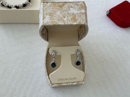 Elegante Sterling Silber Ohrringe mit blauem Stein, Neu!