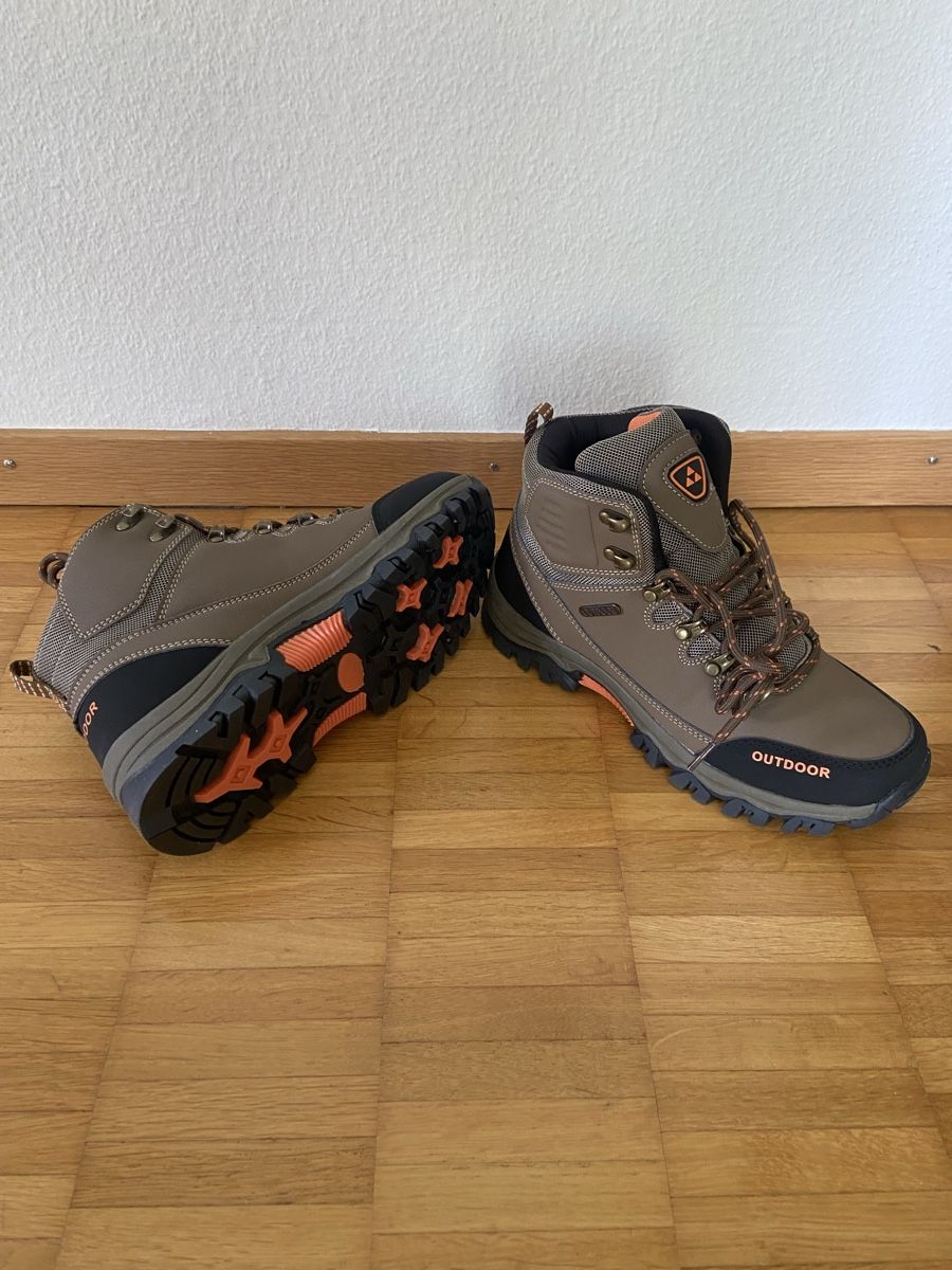 Scarpe per ragazzi: Wanderstiefel Kinder 39-40 – Nuovo (secondo la descrizione) da Wetzikon ZH venduto da MaxundMoritz12 1