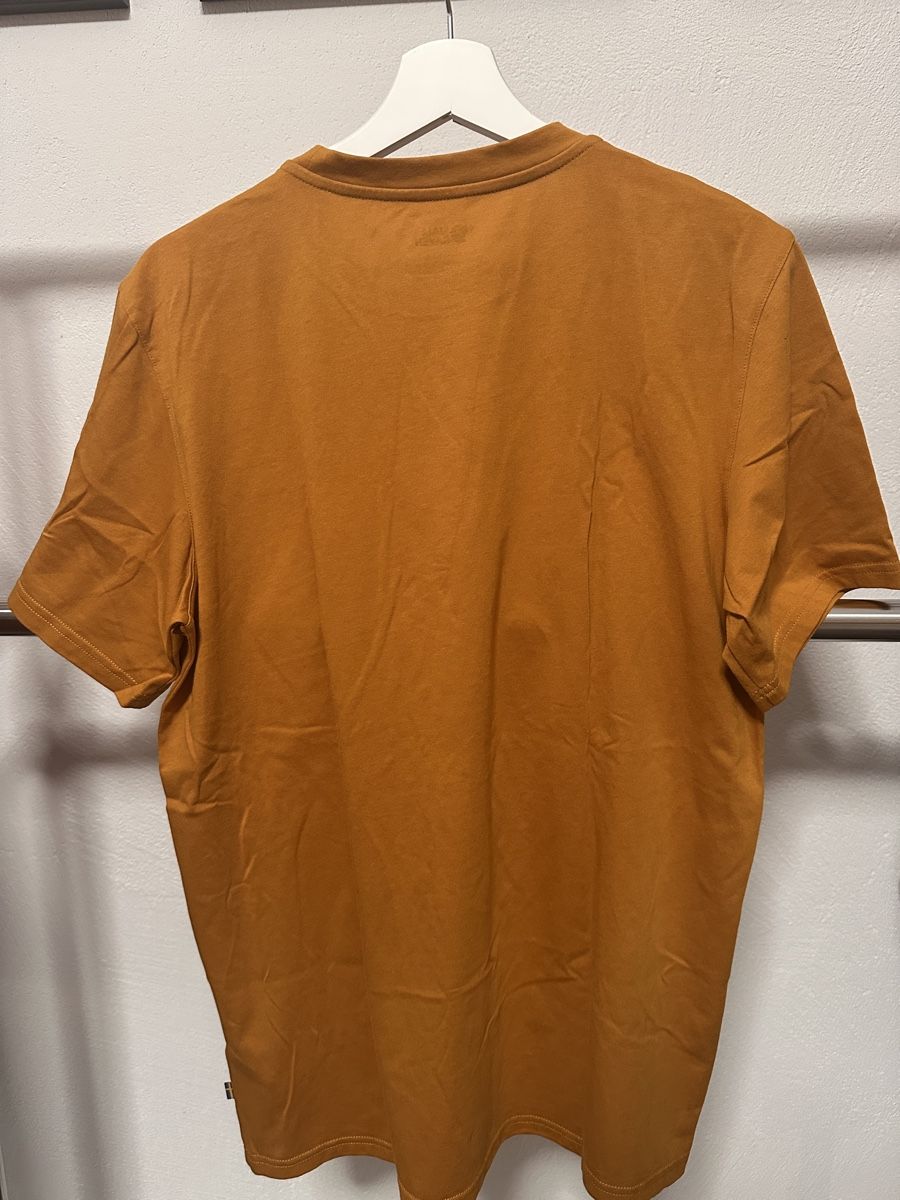 Fjällräven T-shirts: Fjallräven Logo-Shirt – D'occasion à Aesch LU par dW.2x7 2