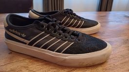 Adidas Schuhe Gr.40