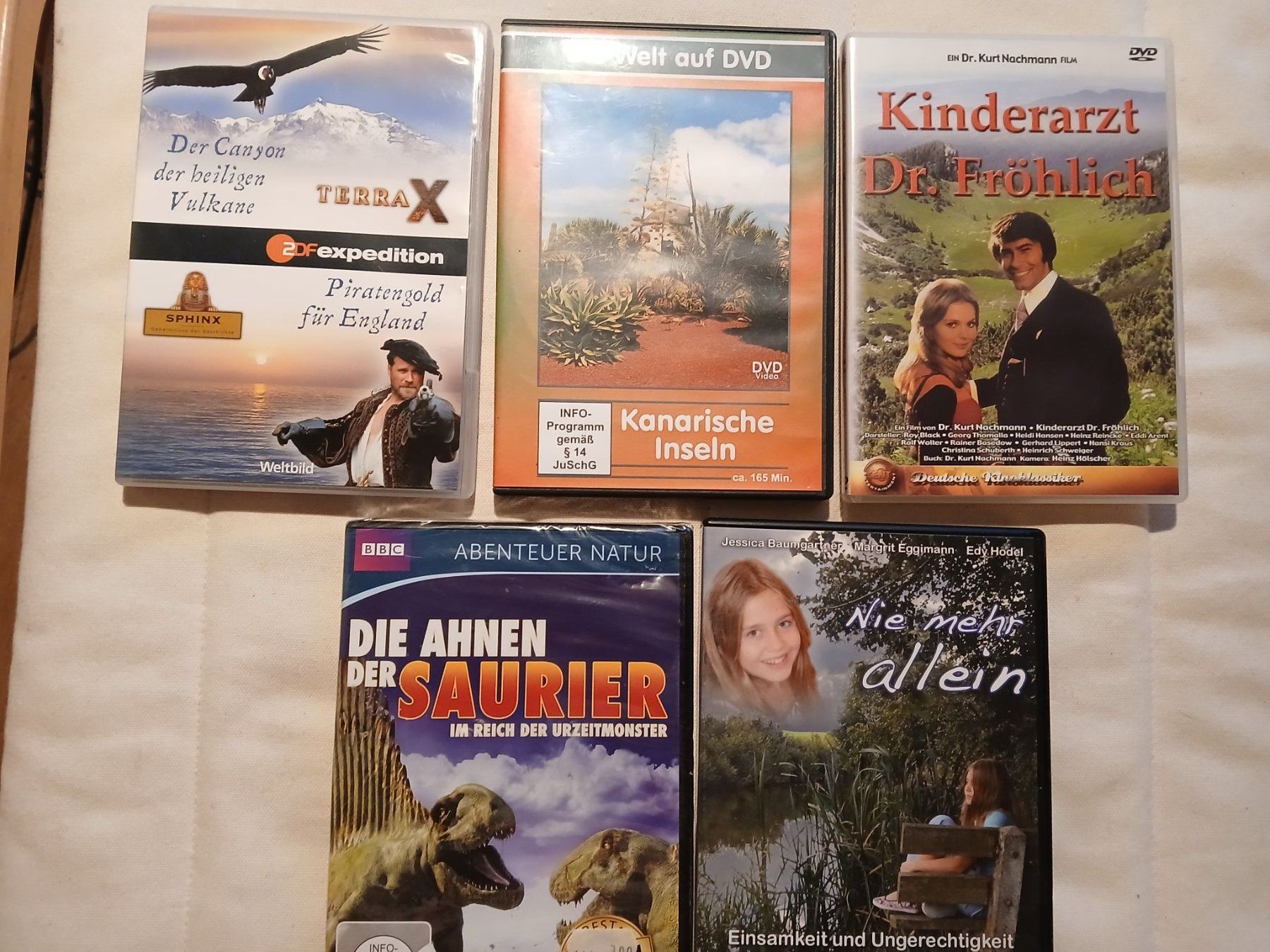 Alle DVDs: Children's DVDs – Gebraucht aus Pleujouse von Wortcunist