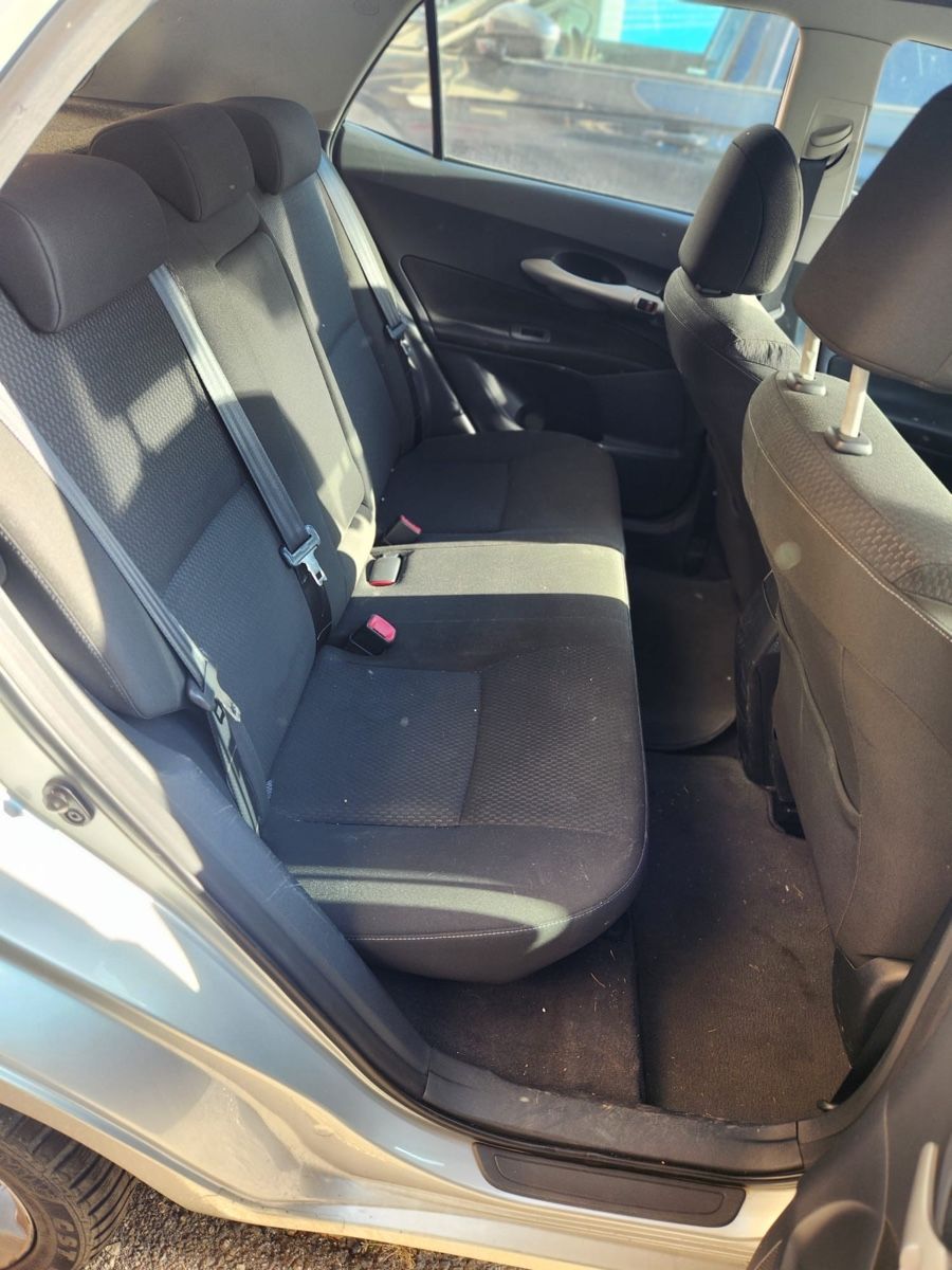 Toyota Autos: Toyota Auris 2,2 D-CAT – Defekt aus Uetendorf von Sathu96 3