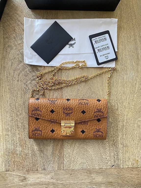 Mcm Portamonete: MCM TRACY FLAP WALLET cognac – Nuovo e nell'imballaggio originale da Zürich venduto da funnymanu