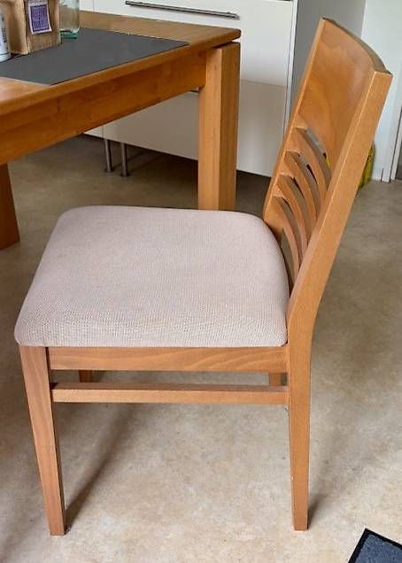 Chaises: 5 Holz - Stühle – D'occasion à Basel par chrigoe 1