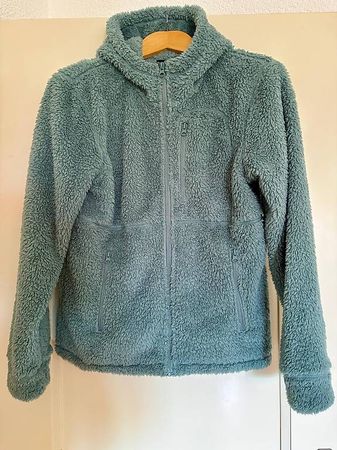 Flauschi Faserpelzjacke, Gr. S